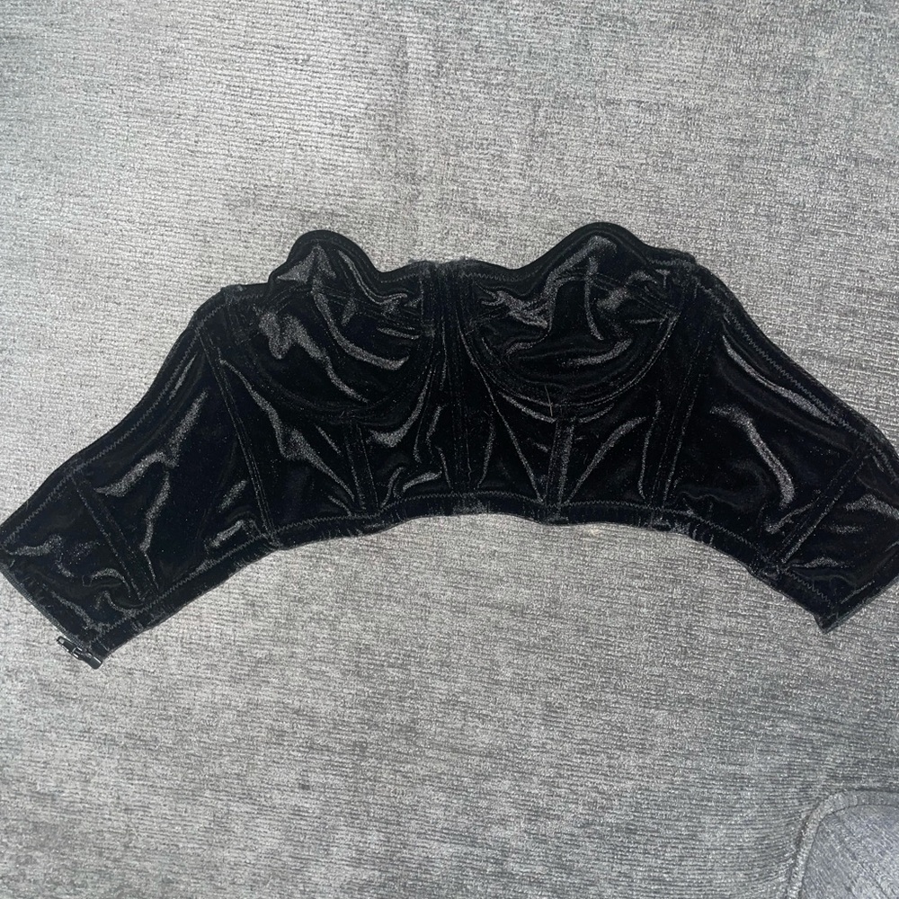 UO Black velvet bustier size small
